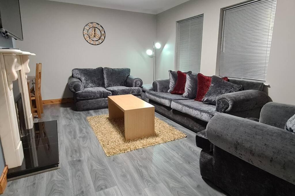 Millhouse Cottage A Luxury 3 Bed Bungalow 安特里姆 外观 照片