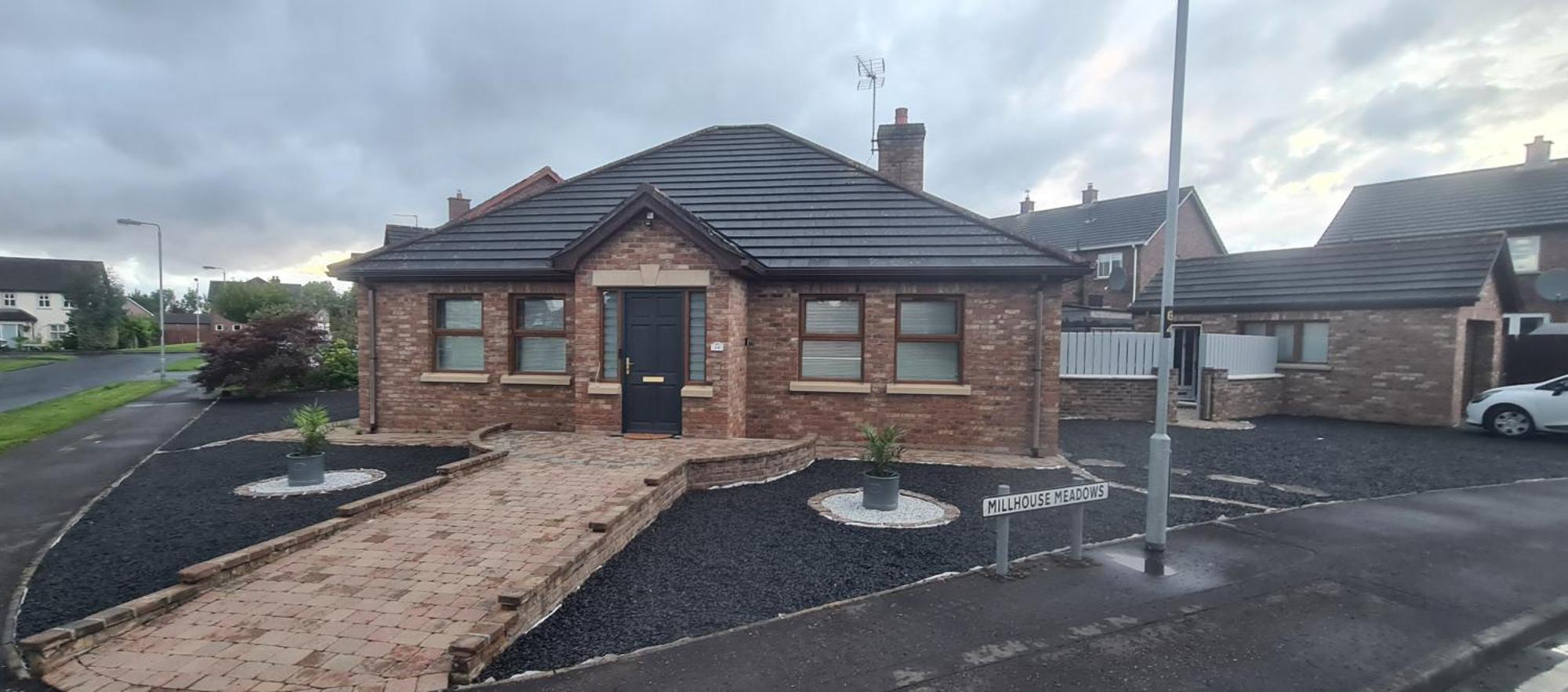 Millhouse Cottage A Luxury 3 Bed Bungalow 安特里姆 外观 照片